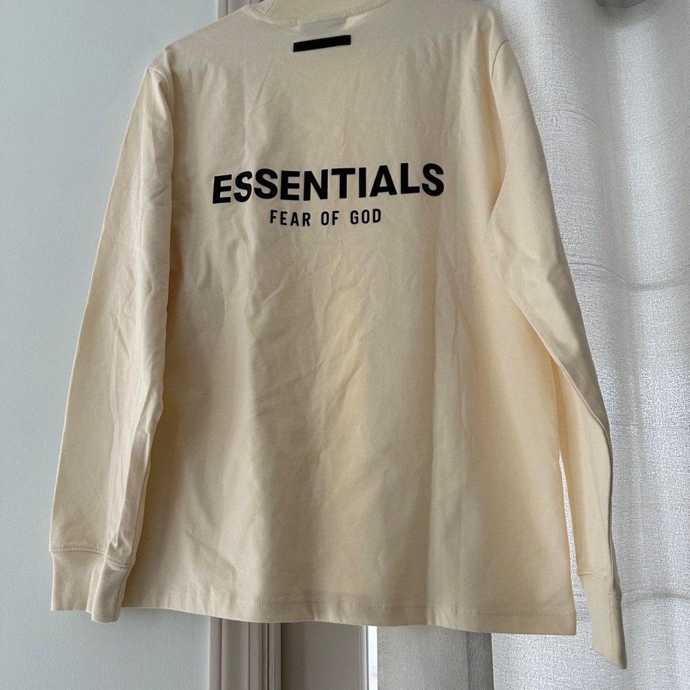 Essentials fear of god T-shirt xs